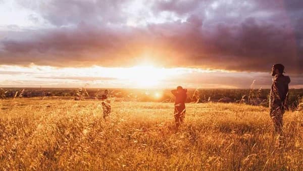 Bank of Italy building and Ethereum logo symbolizing traditional finance and blockchain